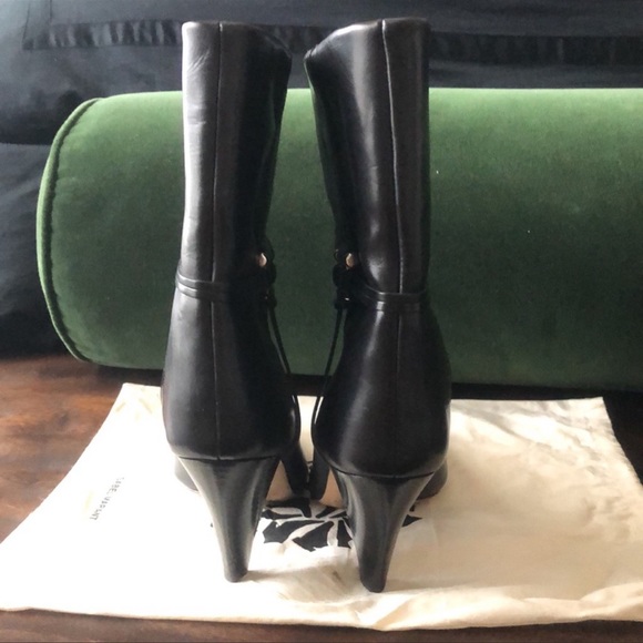 NOT FOR SALE - Picture 4 of 5